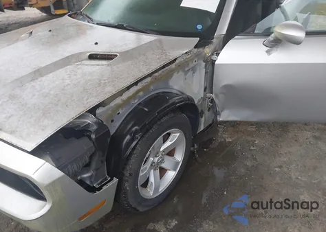 2010 Dodge Challenger Se z USA, uszkodzony, nr VIN 2B3CJ4DV6AH323250